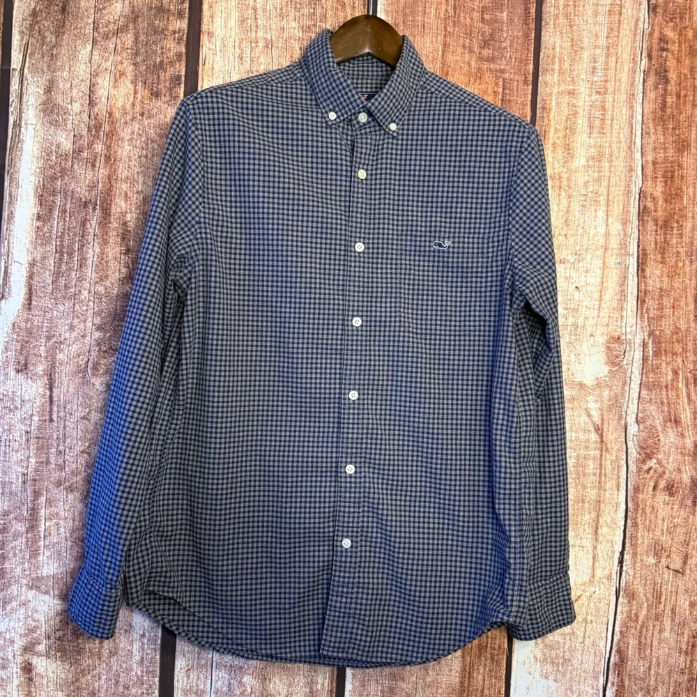 Vineyard Vines Button Down Shirt
